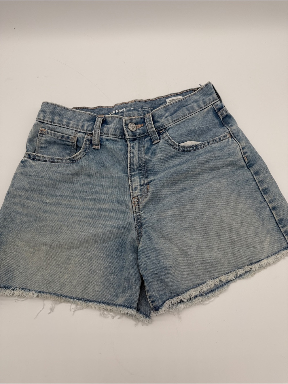 Old Navy Light Wash Denim Frayed-Hem Shorts